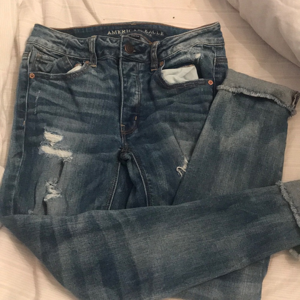 american eagle ripped jeans